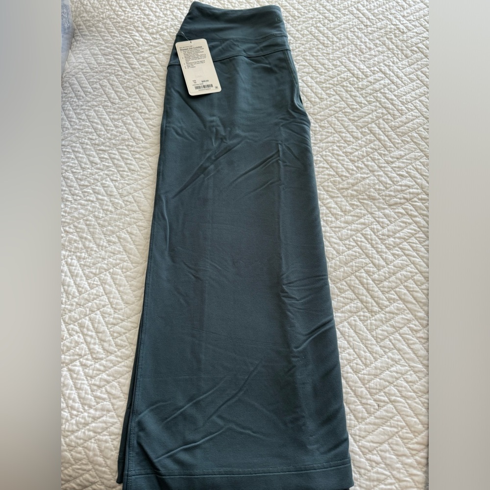 Lululemon Culottes